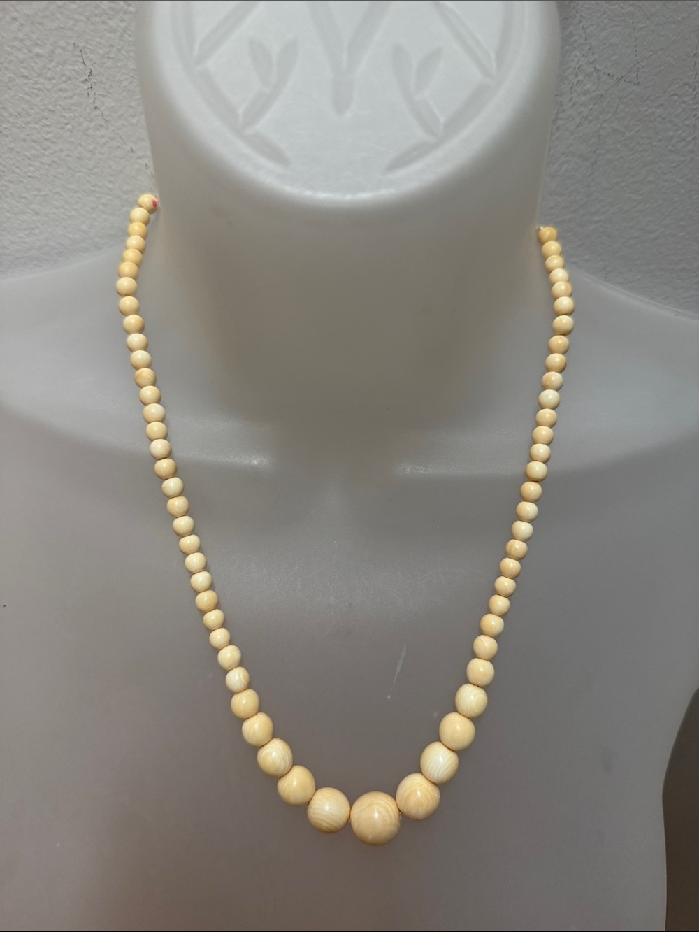 Vintage Natural Bone Graduated Bead Statement Necklace Cream Ivory Boho